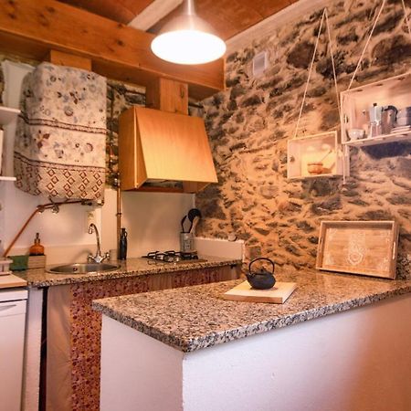 Apartamento Duplex Rural Con Chimenea Y Vistas Panoramicas Desde La Cama Sant Marti Sacalm Ngoại thất bức ảnh